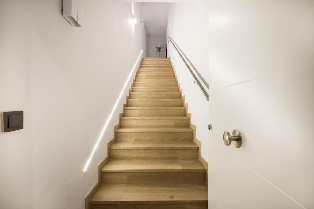 Lujoso Apartamento Cerca De Plaza Mayor Мадрид Экстерьер фото