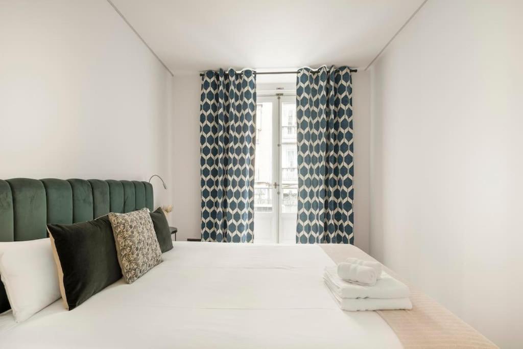 Lujoso Apartamento Cerca De Plaza Mayor Мадрид Экстерьер фото