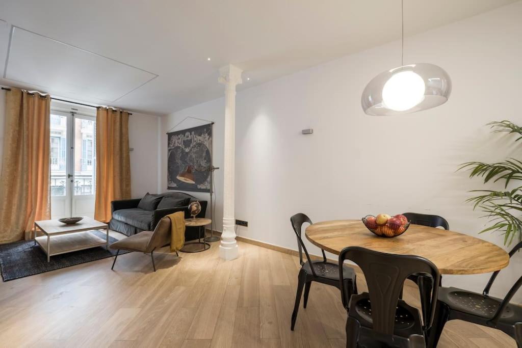 Lujoso Apartamento Cerca De Plaza Mayor Мадрид Экстерьер фото