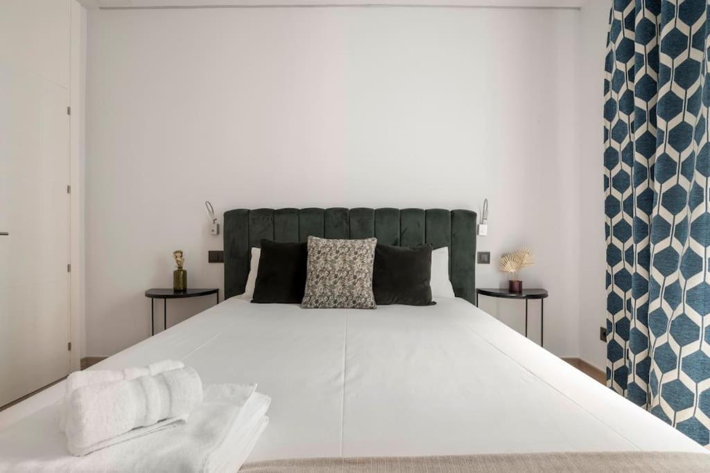 Lujoso Apartamento Cerca De Plaza Mayor Мадрид Экстерьер фото