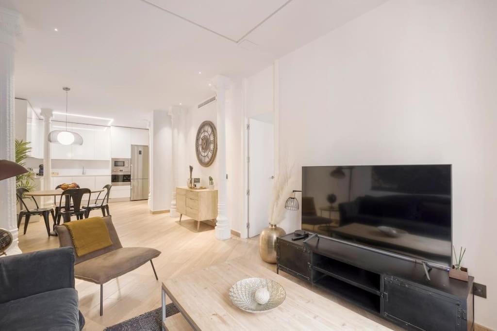 Lujoso Apartamento Cerca De Plaza Mayor Мадрид Экстерьер фото
